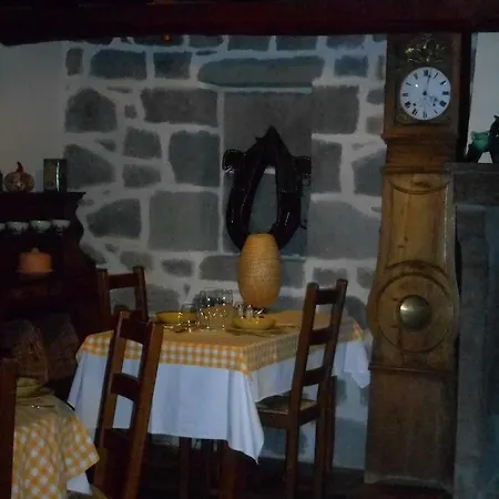 L'auberge De Mazayes Hotel